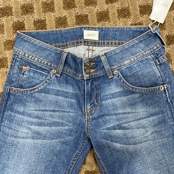 HUDSON JEANS *NEW* Size 28 - Picture 2 of 6